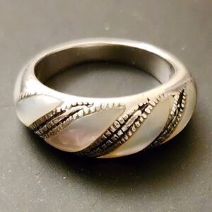 Vintage Sterling Mother of Pearl Ring